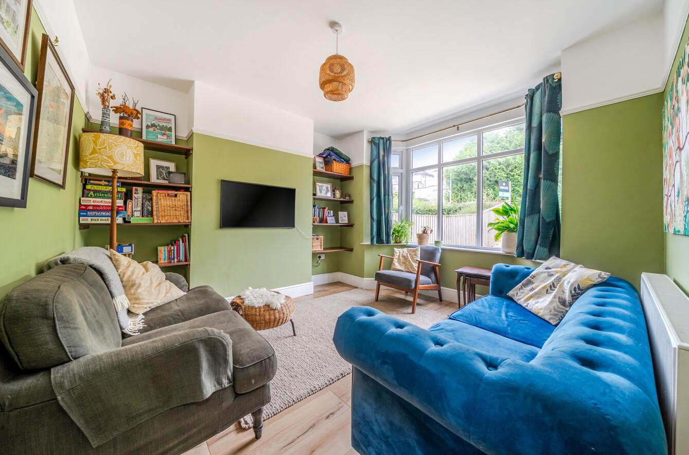 Gower Road, Killay, Swansea, SA2 7DY